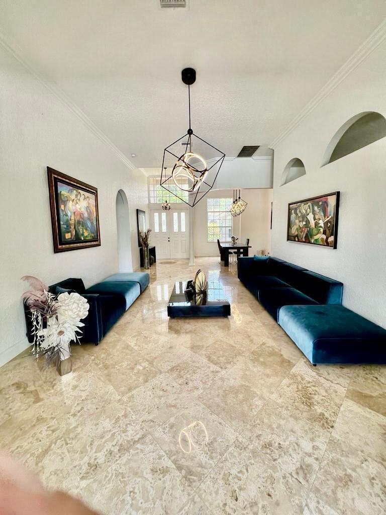 21510 Halstead Drive Boca Raton, FL 33428 - Photo 6 of 28 Living toom