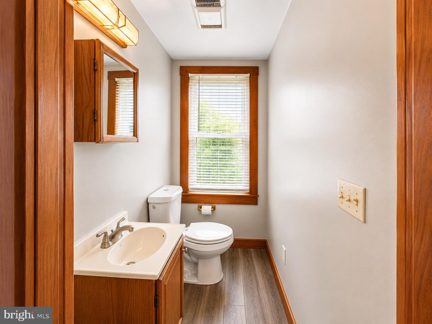 608 North Point Road Baltimore, MD 21224 - Photo 21 of 23