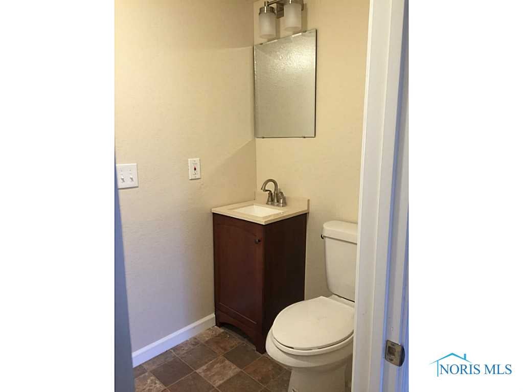 28784 Starlight Road Perrysburg, OH 43551 - Photo 12 of 14 Gallery Image 12