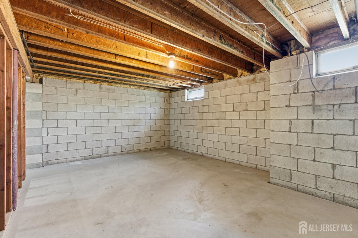 39 Kearney Road Sayreville, NJ 08879 - Photo 32 of 40