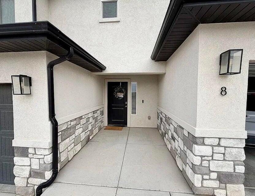 668 East Fiddlers Canyon Road, Unit 8 Cedar City, UT 84721 - Photo 4 of 34 4 20260703212518985556000000-o