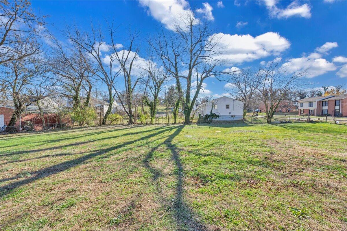 1315-1319 Liberty Road Northeast Roanoke, VA 24012 - Photo 31 of 39 35-MIB06696
