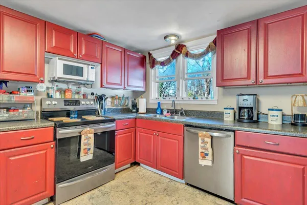 $169,875 | 1315-1319 Liberty Road Northeast, Roanoke, VA 24012