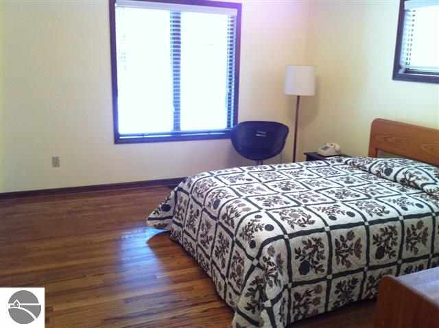 4797 Ridgewater Run Traverse City, MI 49685 - Photo 13 of 32 1744183-12.JPG