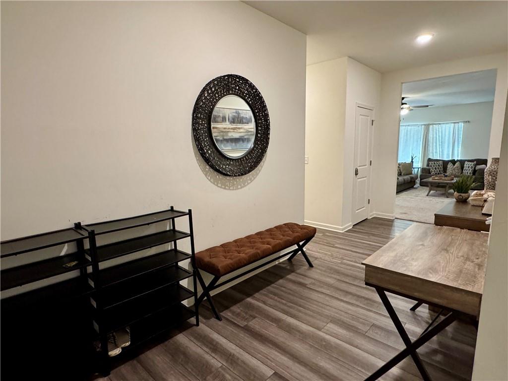 152 Andria Way Northwest Cartersville, GA 30120 - Photo 11 of 24 a living room with furniture and a mirror