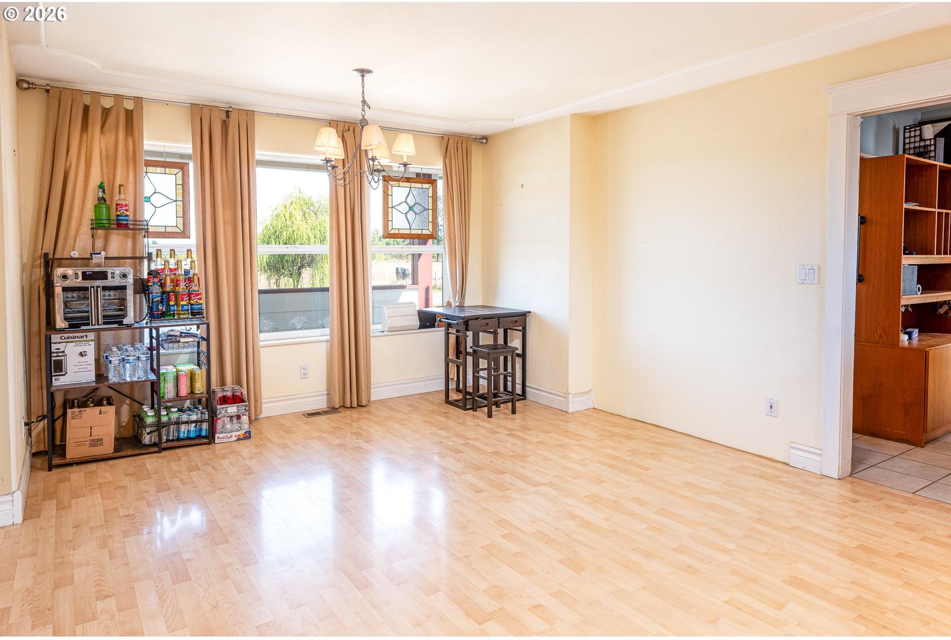 33195 Camas Swale Road Creswell, OR 97426 - Photo 11 of 46 Gallery Image 11