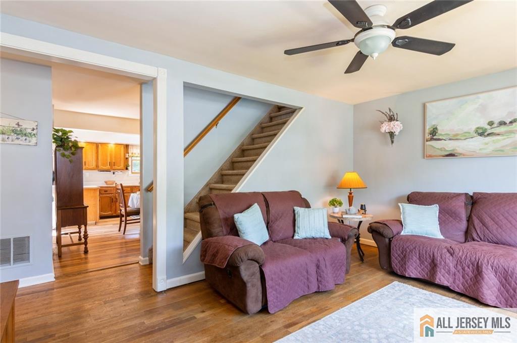 5 Channing Road East Brunswick, NJ 08816 - Photo 6 of 36