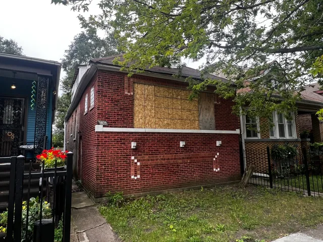 $79,900 | 1809 West 71st Street, Chicago, IL 60636