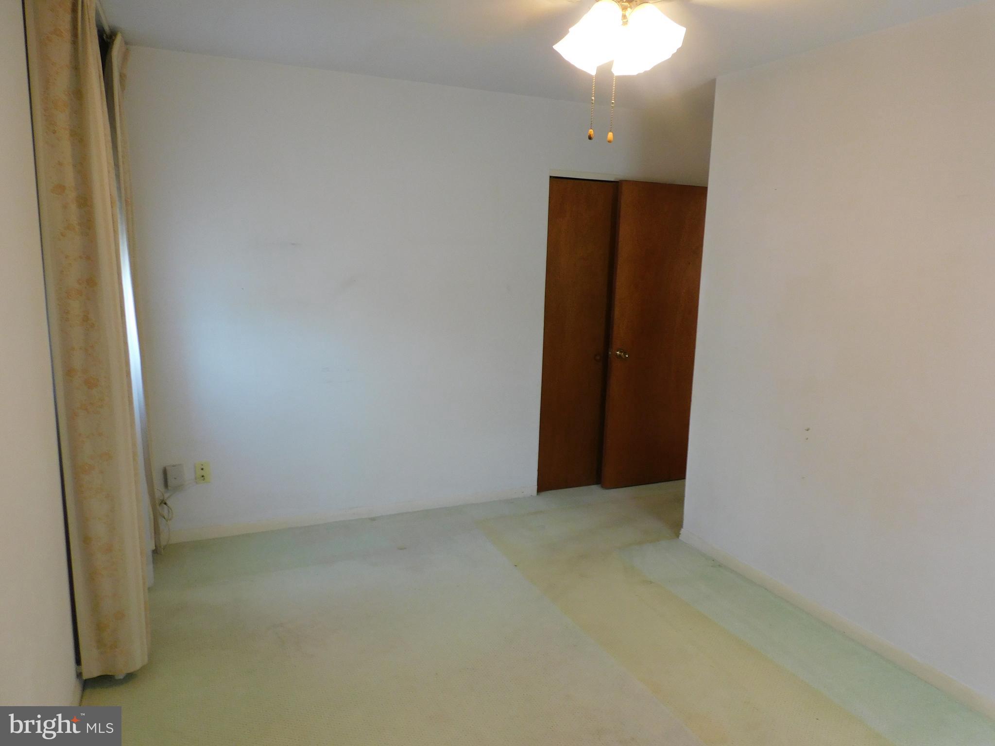 723 Charette Road Philadelphia, PA 19115 - Photo 24 of 25 2nd bedroom, another angle