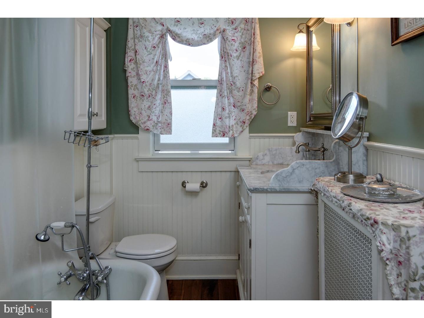 321 Walnut Street Haddonfield, NJ 08033 - Photo 17 of 25 Gallery Image 17
