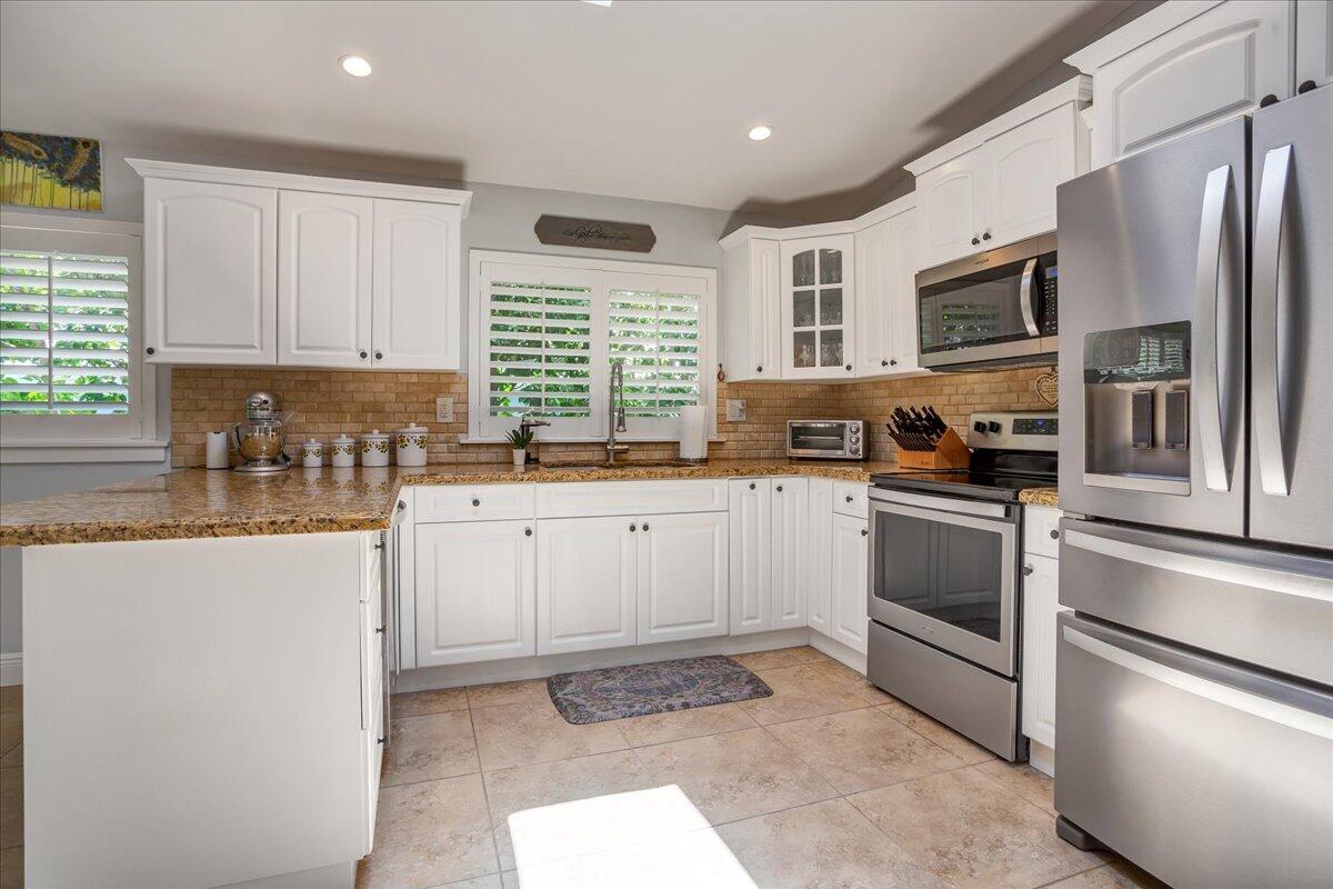 1110 Southwest 15th Street Boca Raton, FL 33486 - Photo 11 of 41 11-IMG_6888