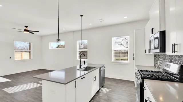 $445,000 | 1106 Begonia Terrace, Unit 1, Austin, TX 78741