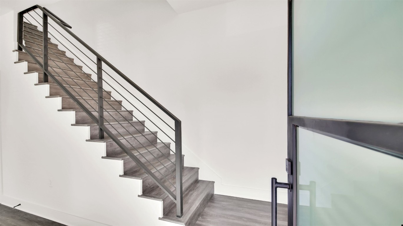 1106 Begonia Terrace, Unit 1 Austin, TX 78741 - Photo 6 of 31