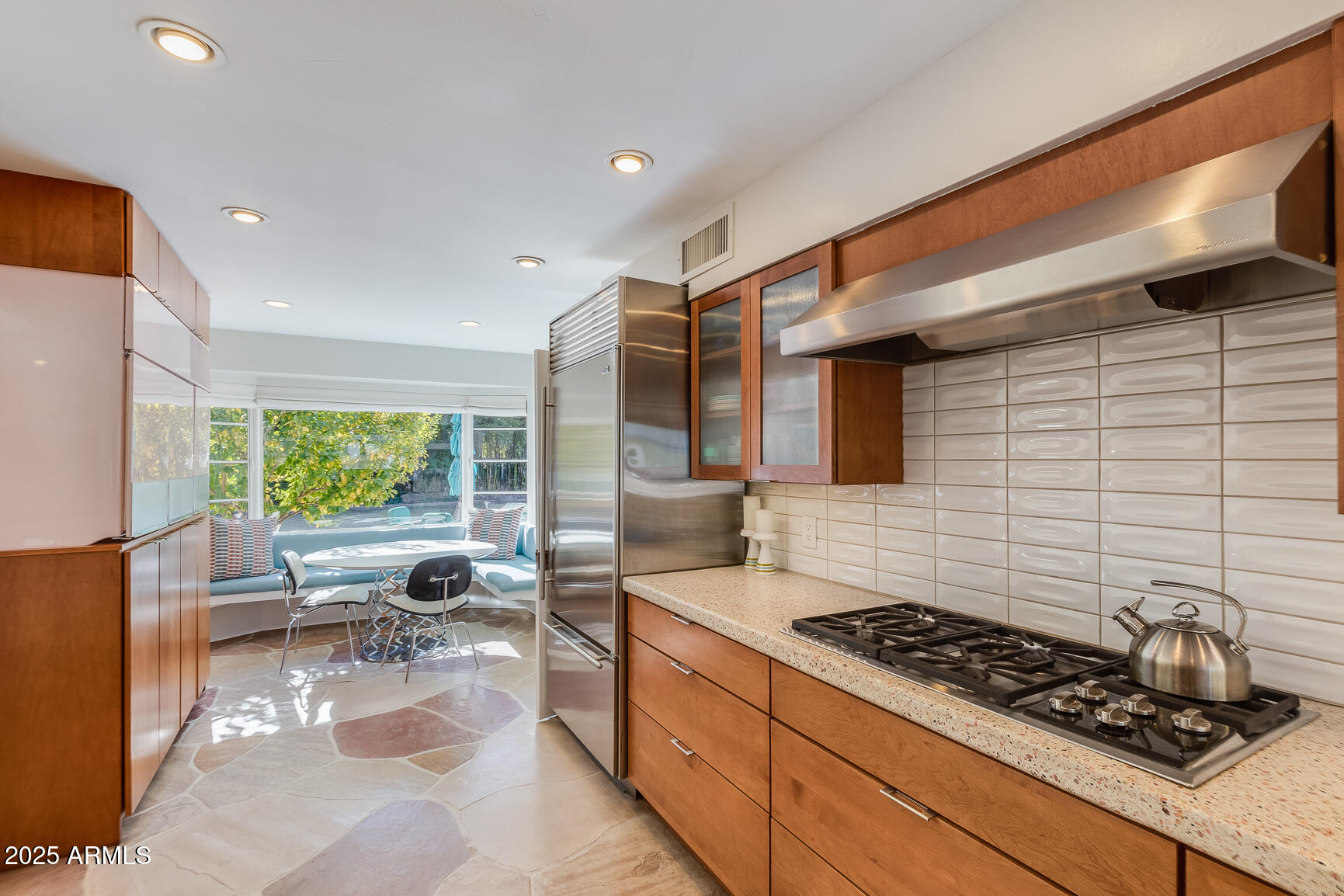 245 West Berridge Lane Phoenix, AZ 85013 - Photo 17 of 50 Kitchen