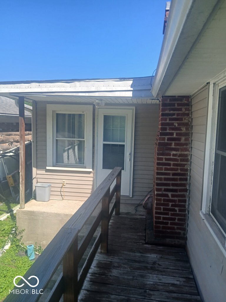 8798 South Pleasure Valley Road Waldron, IN 46182 - Photo 2 of 9