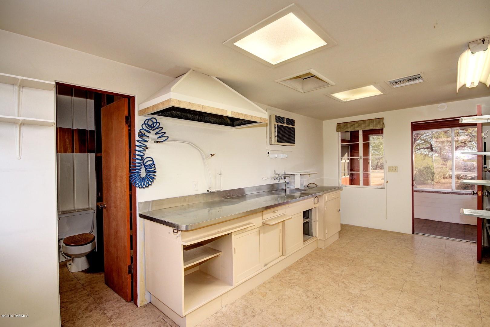 9207 East Magdalena Road Tucson, AZ 85710 - Photo 40 of 43 Gallery Image 40