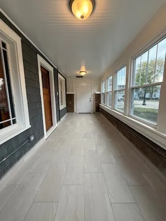 $2,800 | 421 North Hough Street, Barrington, IL 60010