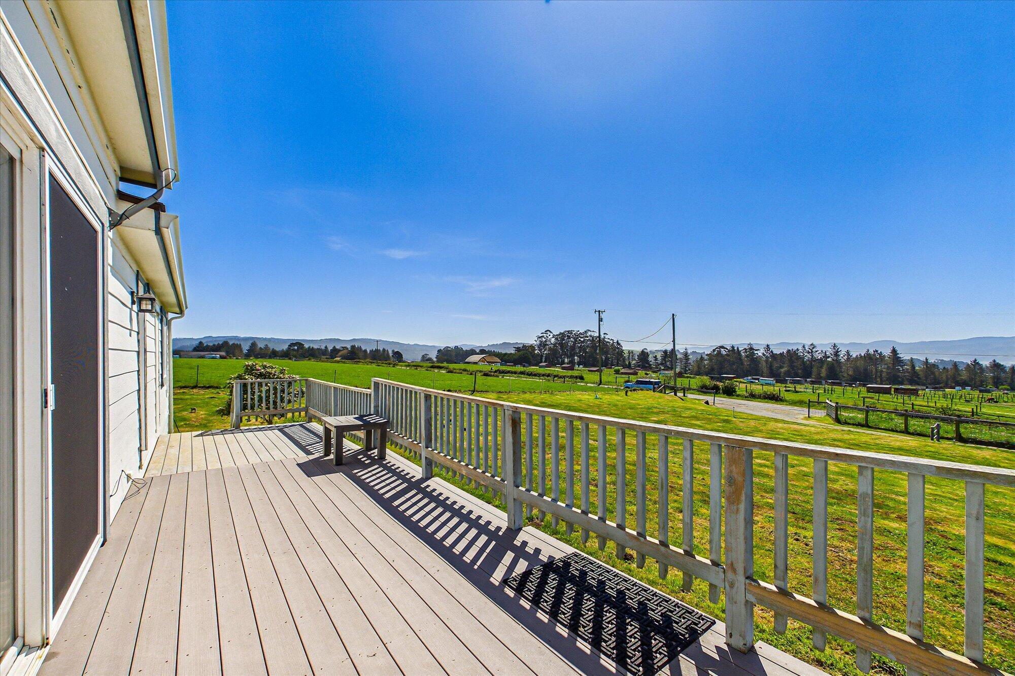 255 Hillcrest Road Loleta, CA 95551 - Photo 7 of 105 053-255 Hillcrest Road-144