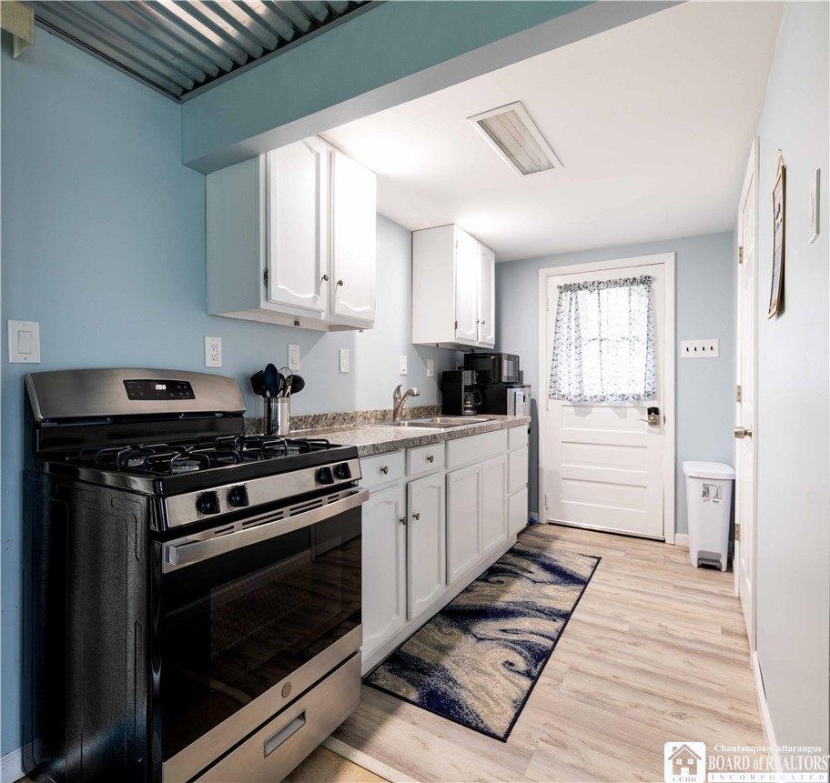 12943 Allegany Road Hanover, NY 14081 - Photo 23 of 31 back kitchen