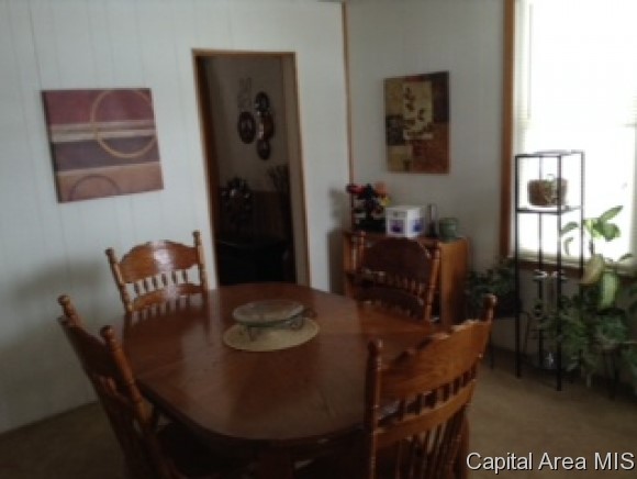 2028 North Peoria Road Springfield, IL 62702 - Photo 2 of 23