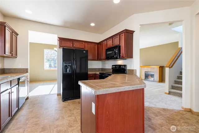 $585,000 | 440 Tremont Avenue, Bellingham, WA 98226