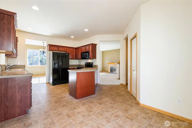 $585,000 | 440 Tremont Avenue, Bellingham, WA 98226