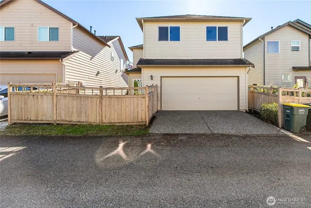 $585,000 | 440 Tremont Avenue, Bellingham, WA 98226