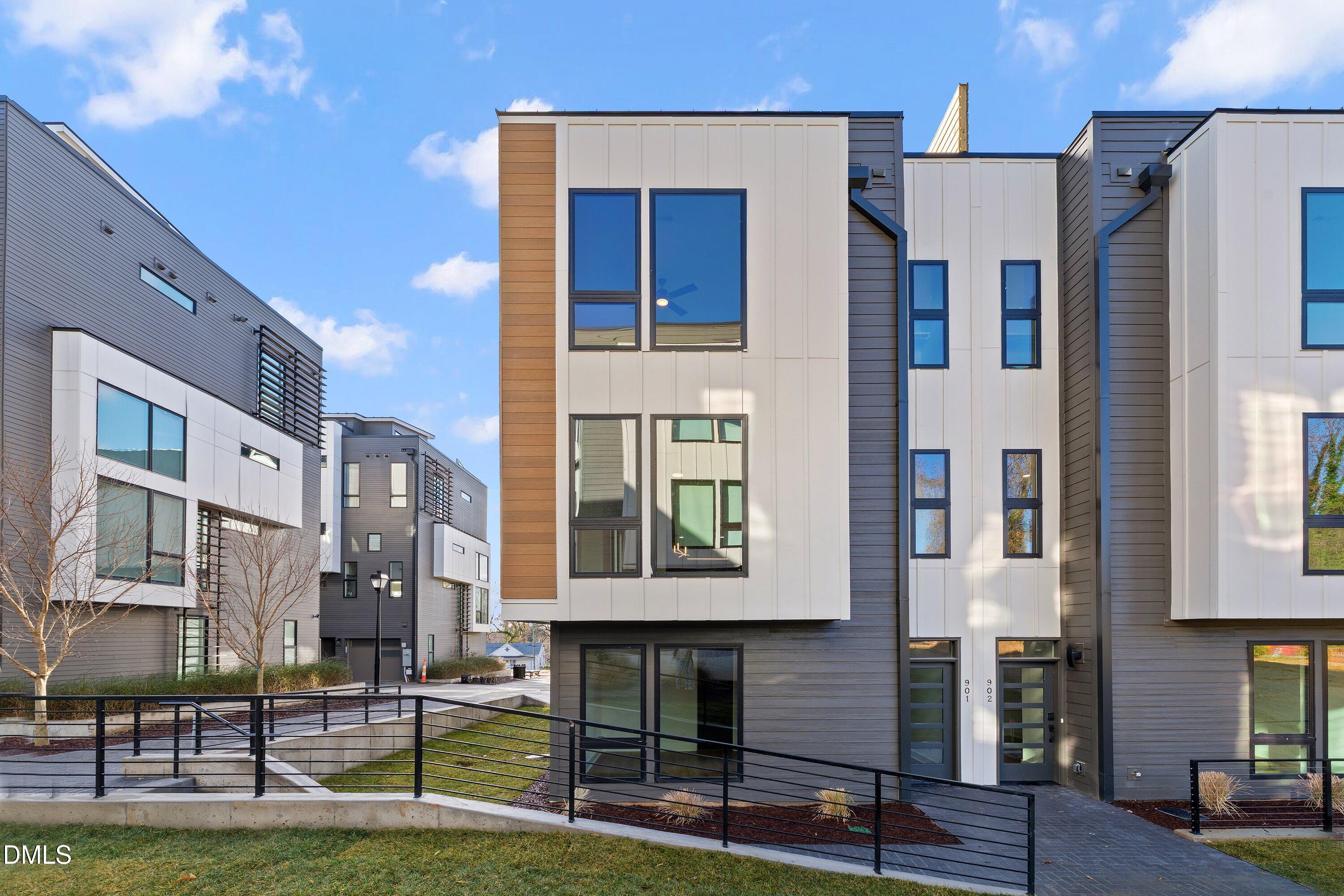 512 Gordon Street, Unit 901 Durham, NC 27701 - Photo 2 of 30 a front view of a building with street view