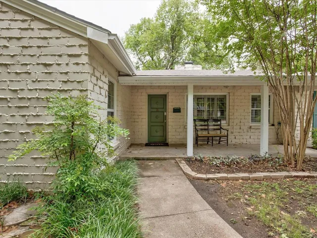 $700,000 | 3727 West Biddison Street, Fort Worth, TX 76109