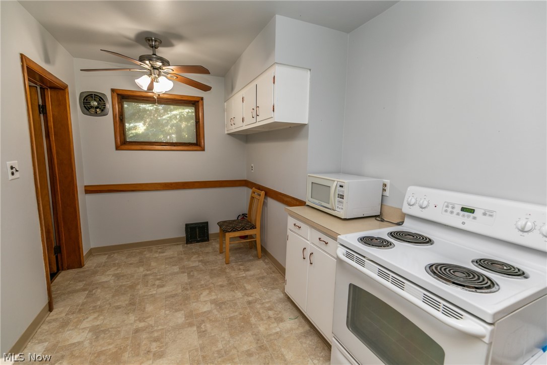 3073-3075 Edgehill Road Cleveland, OH 44118 - Photo 9 of 35 Gallery Image 9
