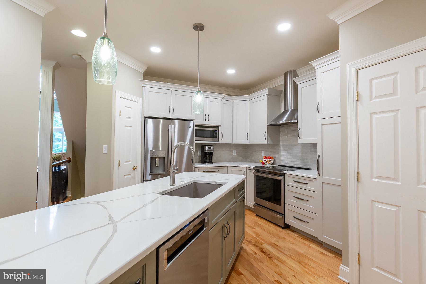 607 Northfield Road Lititz, PA 17543 - Photo 24 of 70 Quartz Countertops