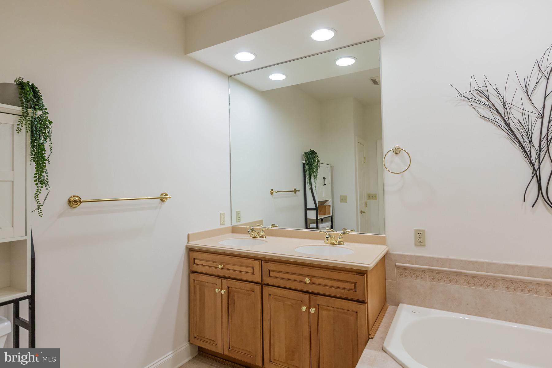 607 Northfield Road Lititz, PA 17543 - Photo 39 of 70