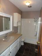 214 Coxton Road Bedford, IN 47421 - Photo 8 of 21