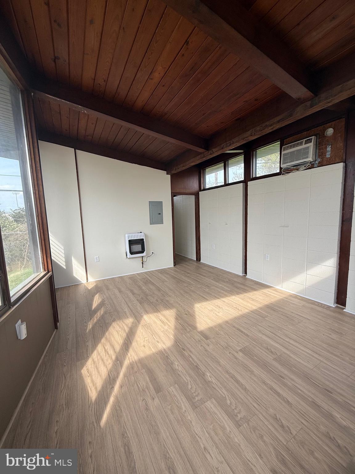 700 Fraser Road Glenside, PA 19038 - Photo 30 of 46 a bed room with a bed and a window