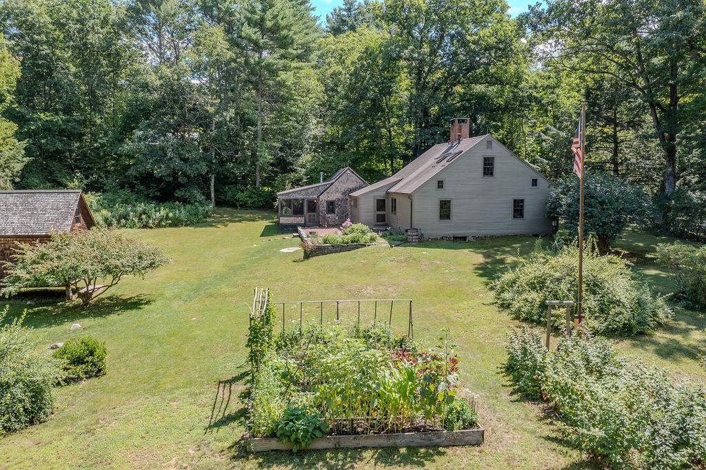 129 Webster Mills Road Chichester, NH 03258 - Photo 7 of 60 Gallery Image 7