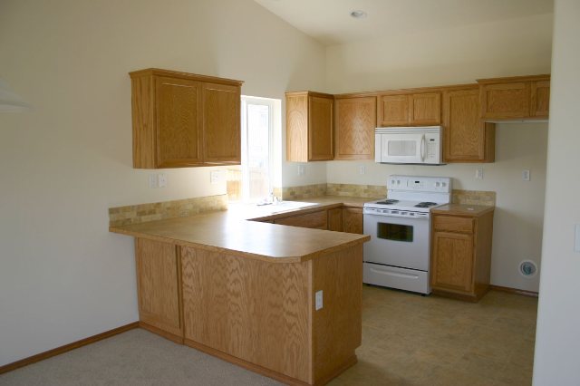 4908 North Maple Street Spokane, WA 99206 - Photo 3 of 5 Gallery Image 3