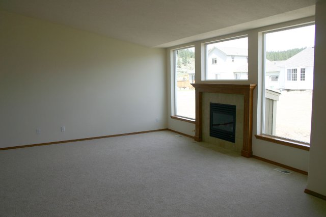 4908 North Maple Street Spokane, WA 99206 - Photo 4 of 5 Gallery Image 4