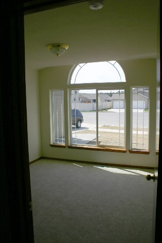 4908 North Maple Street Spokane, WA 99206 - Photo 5 of 5 Gallery Image 5
