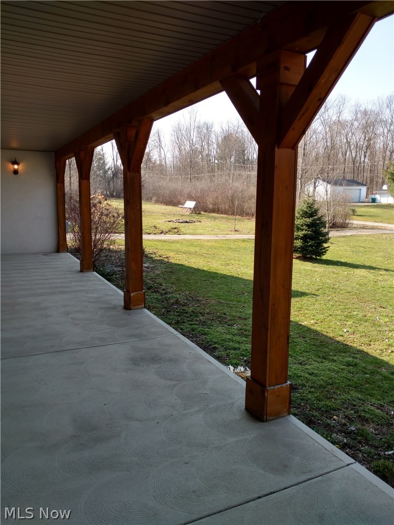 13580 Hall Road Chardon, OH 44024 - Photo 17 of 30 Gallery Image 17