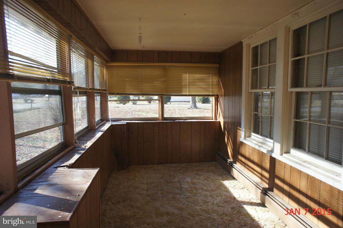 38734 Morris Point Road Abell, MD 20606 - Photo 2 of 6 Interior (General)