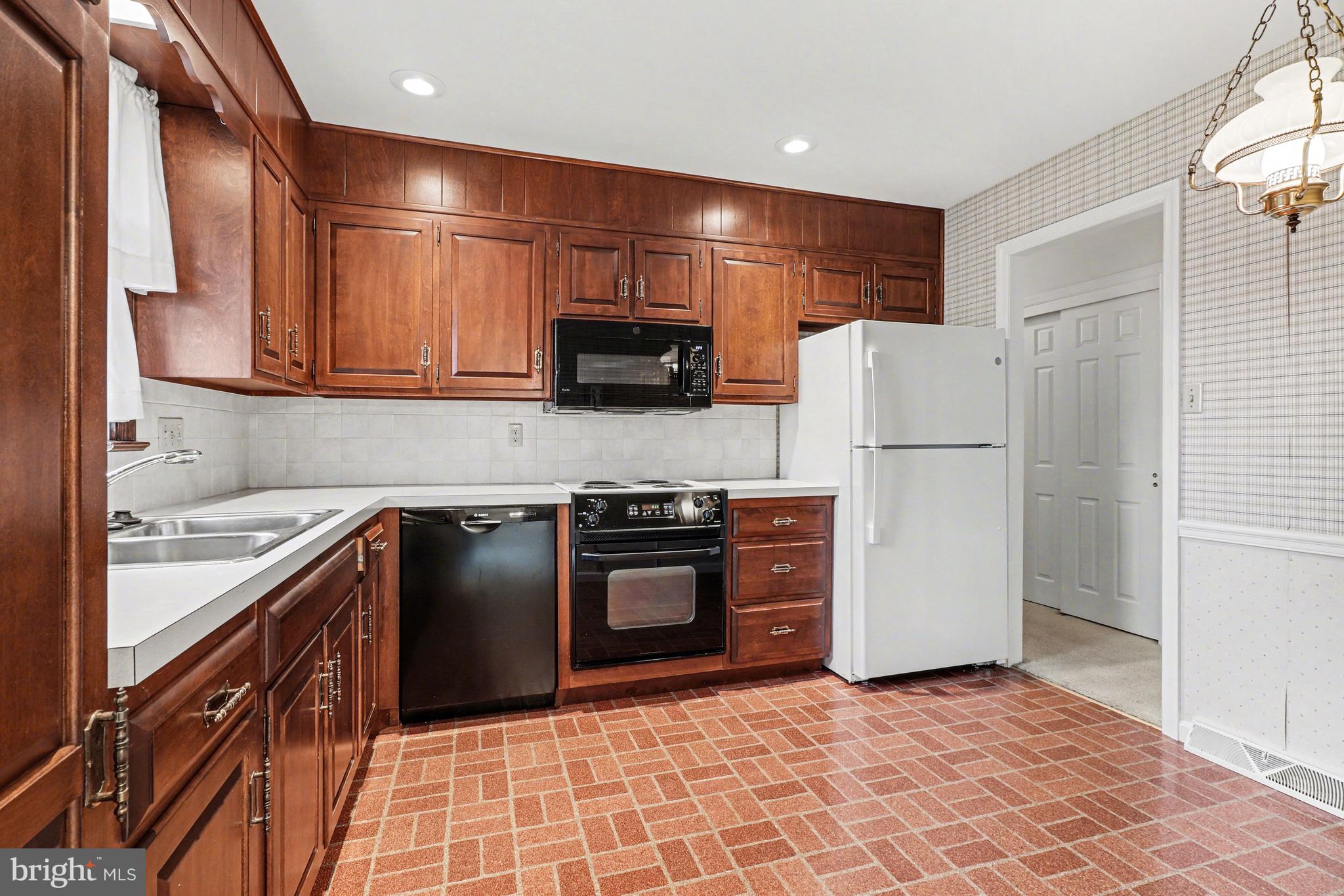 2225 Brockton Road Lancaster, PA 17601 - Photo 12 of 31