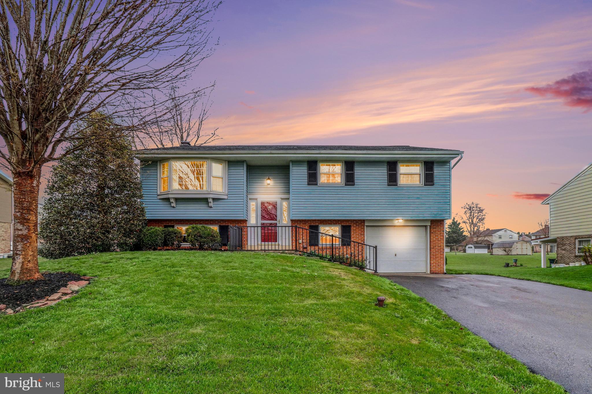 2225 Brockton Road Lancaster, PA 17601 - Photo 2 of 31