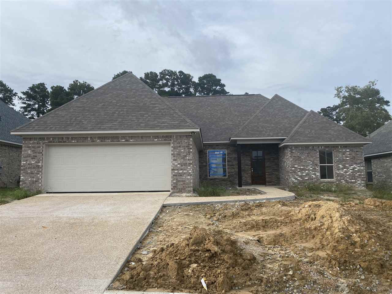 357 Emerald Way Brandon, MS 39047 - Photo 1 of 9 Photo 1