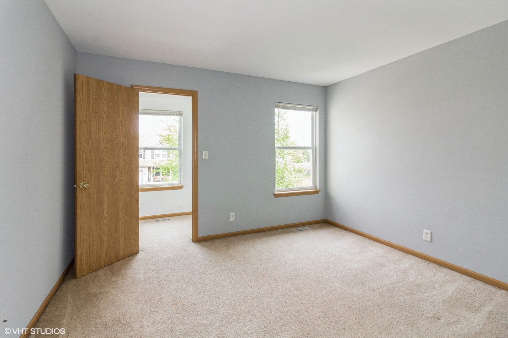 603 Kennedy Street Waterman, IL 60556 - Photo 17 of 25 an empty room with windows