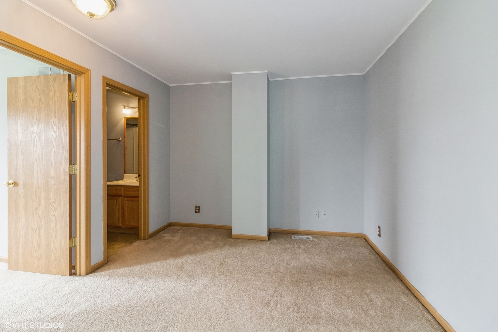 603 Kennedy Street Waterman, IL 60556 - Photo 19 of 25 a view of an empty room