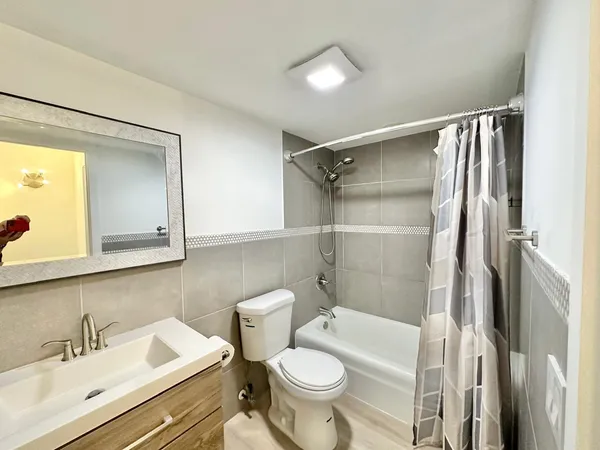 $2,400 | 1271 Northwest 13th Street, Unit 361E, Boca Raton, FL 33486