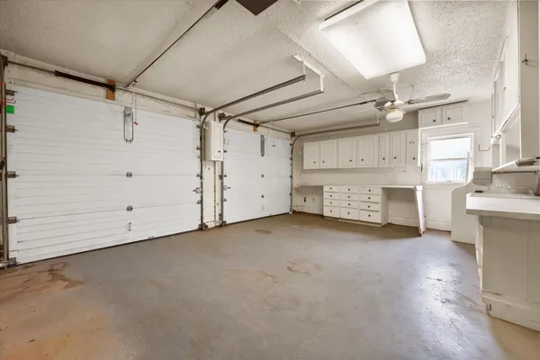 $899,900 | 7804 Private Road 6030, Shallowater, TX 79363