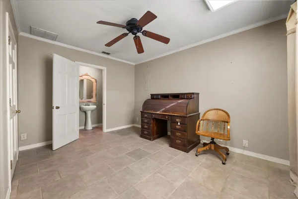 $899,900 | 7804 Private Road 6030, Shallowater, TX 79363