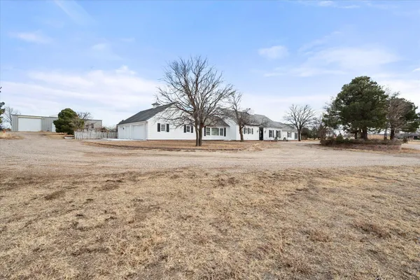 $899,900 | 7804 Private Road 6030, Shallowater, TX 79363