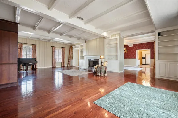 $899,900 | 7804 Private Road 6030, Shallowater, TX 79363